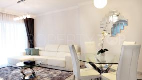 Se vende apartamento planta baja en Nueva Andalucia con 2 dormitorios