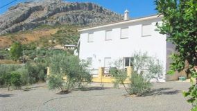 Casa de campo en venta de 9 dormitorios en Valle de Abdalajis