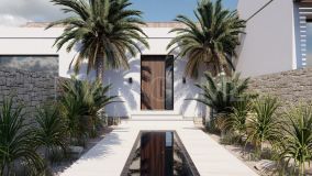 Plot for sale in Estepona East