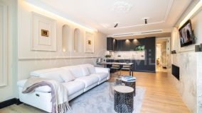 Lägenhet for sale in Puente Romano, Marbella Golden Mile