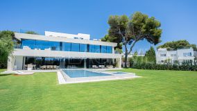 Villa for sale in Los Monteros, Marbella Est