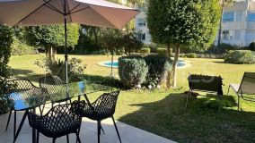 Reihenhaus zu verkaufen in Las Brisas, Nueva Andalucia