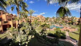Apartment for sale in Sotoserena, Estepona East