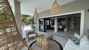 Villa for sale in Elviria, Marbella Est