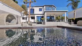 Fabulous state of the art golf villa in Mijas with lovely views