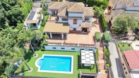 Villa for sale in Elviria, Marbella East