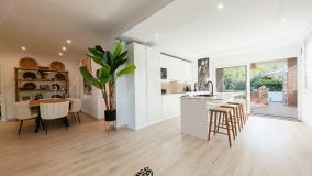 Semi Detached Villa for sale in Las Chapas, Marbella East