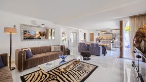 Villa for sale in Sitio de Calahonda, Mijas Costa