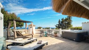 Villa for sale in Sitio de Calahonda, Mijas Costa