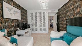 Duplex for sale in La Mairena, Marbella East