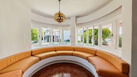 Villa for sale in Fuengirola
