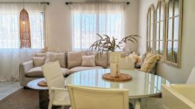 Markplanslägenhet for sale in Calahonda Playa, Mijas Costa