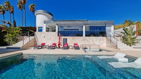 Villa for sale in Mijas Golf, Mijas Costa