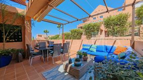 Apartamento en venta en Elviria, Marbella Este
