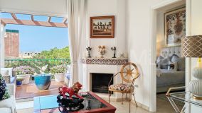 Zweistöckiges Penthouse zu verkaufen in Carib Playa, Marbella Ost