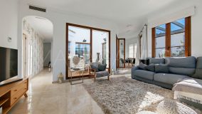 Villa zu verkaufen in Estepona
