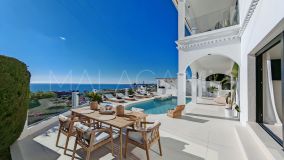 Villa en venta en Benalmadena