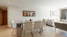 Lägenhet for sale in Los Altos de los Monteros, Marbella Öst