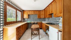 Villa for sale in Marbella City