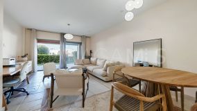 Erdgeschosswohnung zu verkaufen in Benatalaya, Estepona Ost