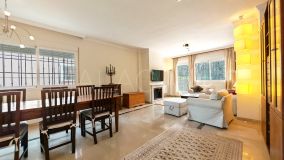 House for sale in Las Chapas, Marbella East