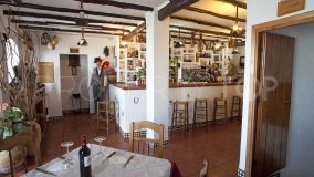Zahara 4 bedrooms restaurant for sale