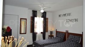 Buy hotel with 8 bedrooms in Alora