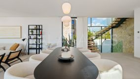 Villa for sale in La Quinta, Benahavis