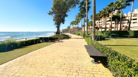 Appartement rez de chaussée for sale in Bahia de la Plata, Estepona Est