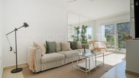 Atico duplex de 2 dormitorios en venta en La Quinta Golf