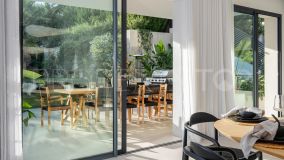 Villa en venta con 5 dormitorios en Marbella - Puerto Banus