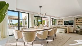 Villa for sale in La Quinta, Benahavis