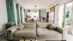Villa zu verkaufen in La Resina Golf, Estepona Ost