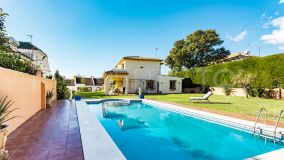 Villa en venta en Huerta del Prado con 4 dormitorios