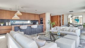 Duplex Penthouse for sale in Mirador del Paraiso, Benahavis