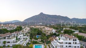 Duplex penthouse for sale in Lomas del Rey with 3 bedrooms