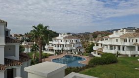 Lägenhet for sale in Aloha, Nueva Andalucia