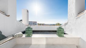 Tvåvånings takvåning for sale in El Dorado, Nueva Andalucia