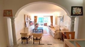 Apartamento a la venta de 2 dormitorios en Magna Marbella