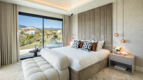 Villa en venta en La Resina Golf, Estepona Este