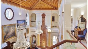 Mansion en venta en Nueva Andalucia, Marbella