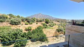 Lägenhet for sale in Aloha, Nueva Andalucia