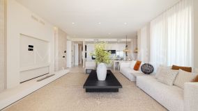 Wohnung zu verkaufen in La Resina Golf, Estepona Ost