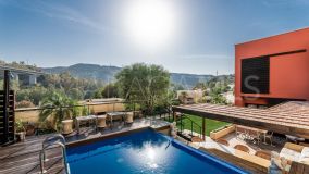 Villa for sale in Benahavis