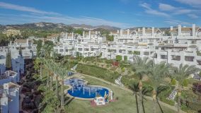 Se vende apartamento planta baja en Los Monteros Palm Beach de 2 dormitorios