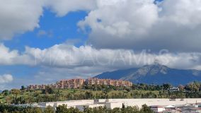 Takvåning for sale in Guadaiza, Nueva Andalucia