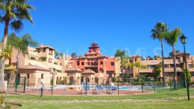Atico Duplex en venta en La Cartuja del Golf, Estepona Este