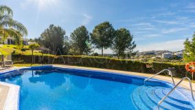 Apartamento en venta en Puerto del Almendro, Benahavis