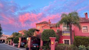 Penthouse for sale in Monte Halcones, Benahavis