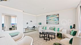 Apartamento planta baja a la venta en Estepona Playa